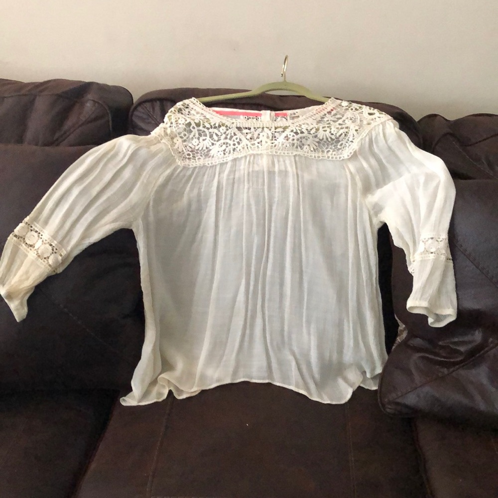 Soft Stylish Too with Lace accents